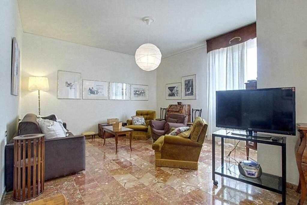 Frati Bigi With Two Bedrooms And Parking Φλωρεντία Εξωτερικό φωτογραφία